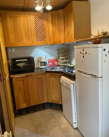 Apartment 5 Personnes